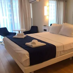 с видом на море в Orbi Апартаменты